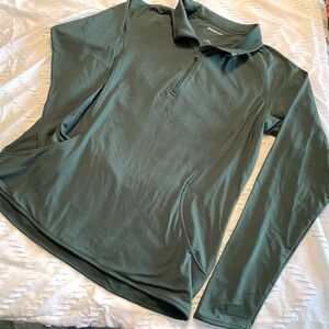 SPORT-TECH Stretch 1/2-Zip Long Sleeve Pullover SZ/Large In perfect condition!
